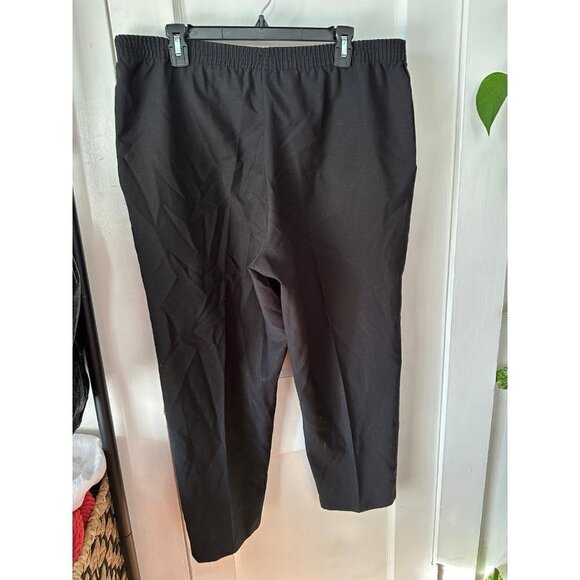 Ship n Shore Petite Women’s size 14 black pants - Picture 7 of 7